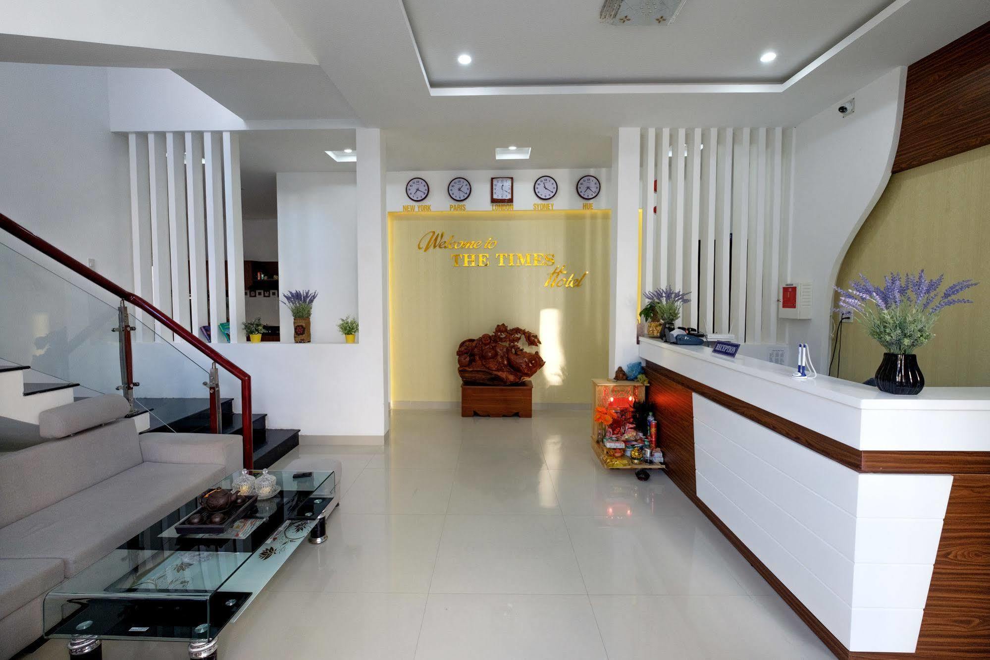 The Times Hotel Hue Exterior foto